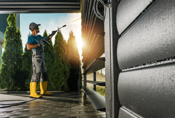 Fence Pressure Washing in Oakland, OR